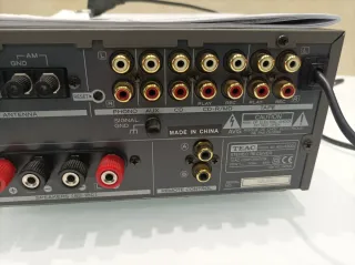 Amplificador TEAC AG-H300 AM/FM Stereo Receiver