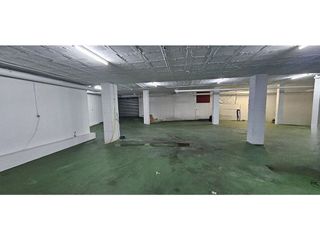 Local comercial en venta en El Bajondillo en Torremolinos