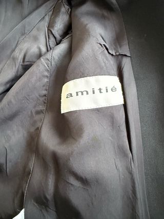 Americana Amite Negra