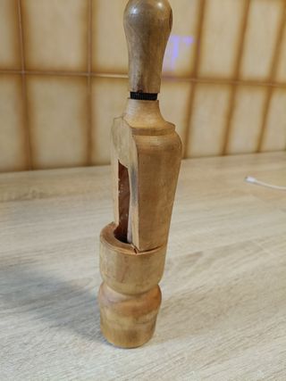 Encorchadora de madera