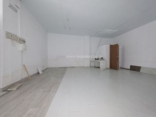 Local comercial en alquiler en Baeza