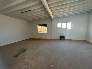 Nave industrial en venta en Crevillent