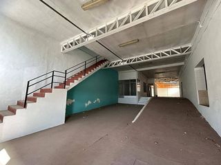 Nave industrial en venta en Crevillent