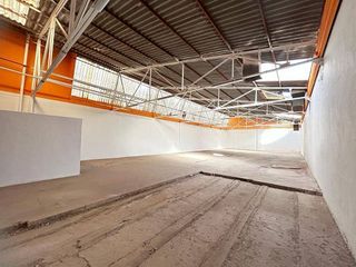 Nave industrial en venta en Crevillent