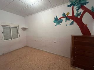 Local comercial en venta en Crevillent