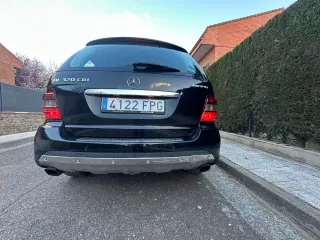 Mercedes-Benz ML (AMG EDITION)
