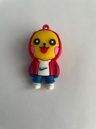 Figura Pikachu con Sudadera Nike