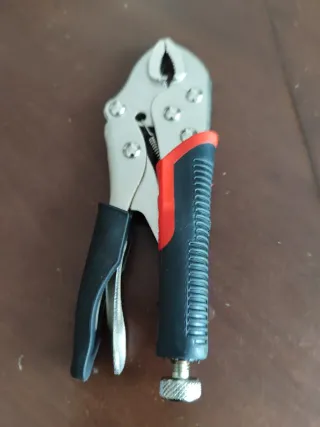 Alicate de bloqueo nueva a estrenar