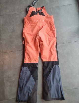 Chaqueta y pantalon  de esquí Montec