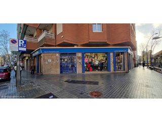 Local comercial en alquiler en Centre en Badalona