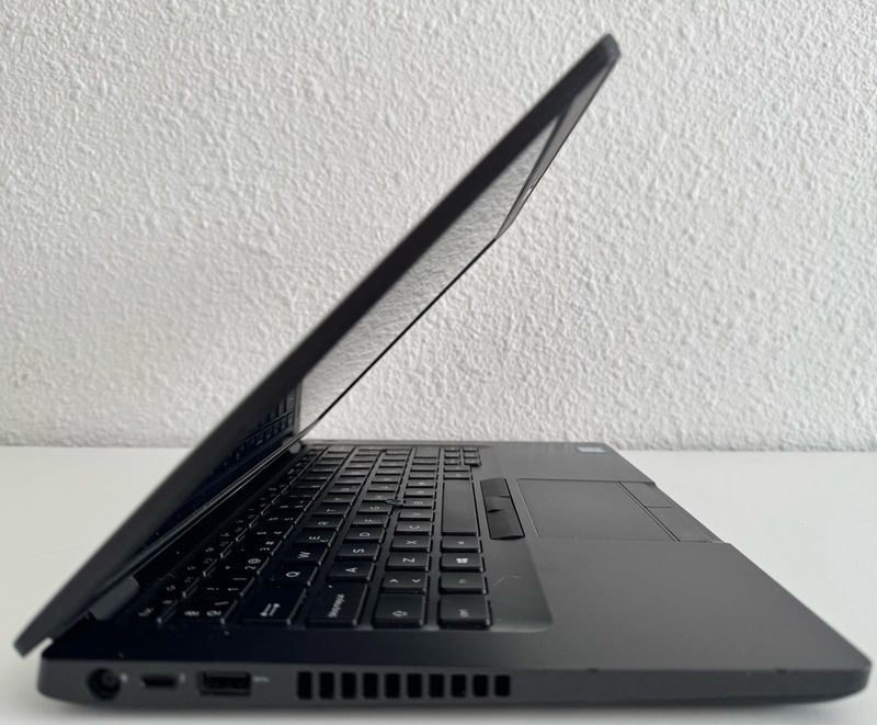 DELL LATITUDE 5400 GAMA ALTA CORE I7 DE OCTAVA afbeelding 5