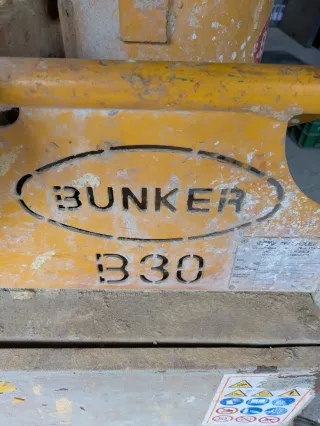 Máquina Bunker B30