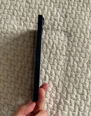 iPhone 14 128GB como nuevo casi sin uso