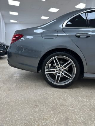 Mercedes Clase E 220d AMG Techo Burmester Auto