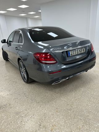 Mercedes Clase E 220d AMG Techo Burmester Auto
