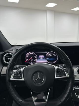 Mercedes Clase E 220d AMG Techo Burmester Auto