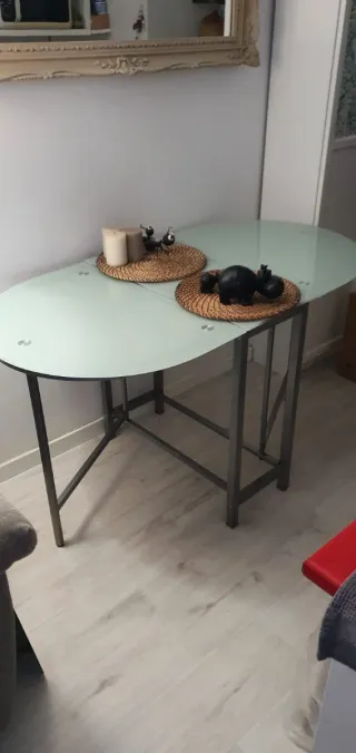 Mesa Abatible Cristal y Metal