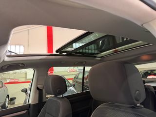 Volkswagen Touran 2014 2.0TDI ADVANCE