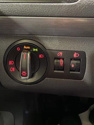 Volkswagen Touran 2014 2.0TDI ADVANCE