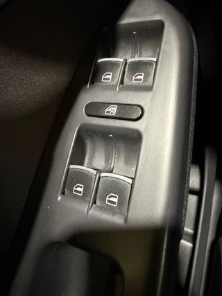 Volkswagen Touran 2014 2.0TDI ADVANCE