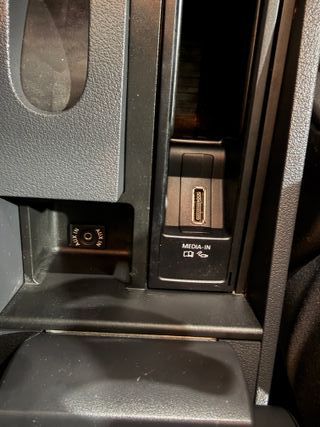 Volkswagen Touran 2014 2.0TDI ADVANCE