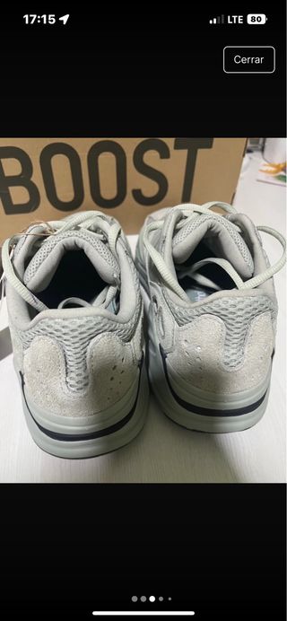 Adidas Yeezy 700 Gris