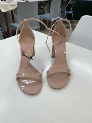 Sandalias Mango Nude Tacón