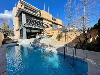 Casa pareada en alquiler en Aravaca en Madrid