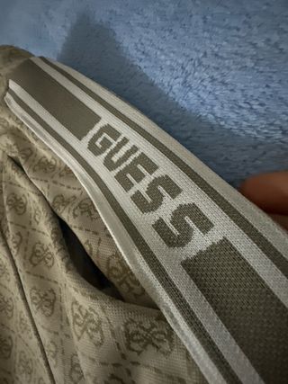 Chándal Guess Beige Monogram