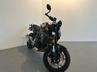 BMW F 900 R A2 Negra