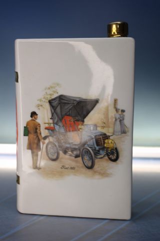 Libro-botella de whisky porcelana Fraespa.