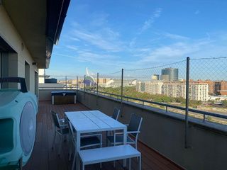 Dúplex en venta en La Punta en Valencia