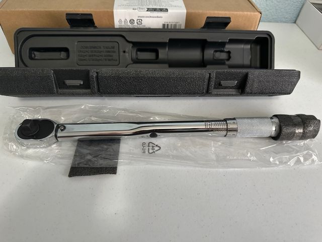 Llave Dinamométrica Amazon Basics