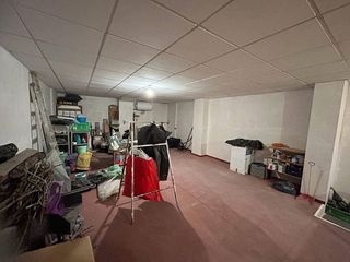 Local comercial en venta en Crevillent