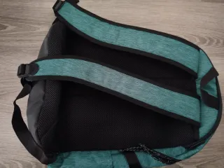 Mochila Adidas Verde Deportiva nueva