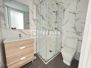 Piso en venta en La Caleta - La Viña en Cádiz