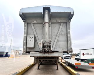 SEMIRREMOLQUE BAÑERA