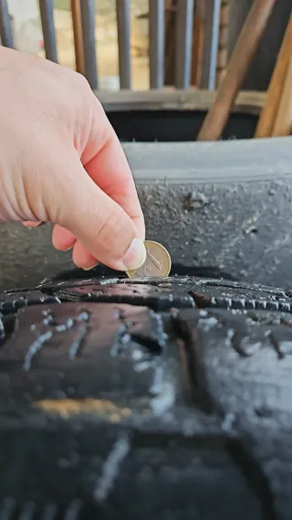 Se venden 2 ruedas Nissan