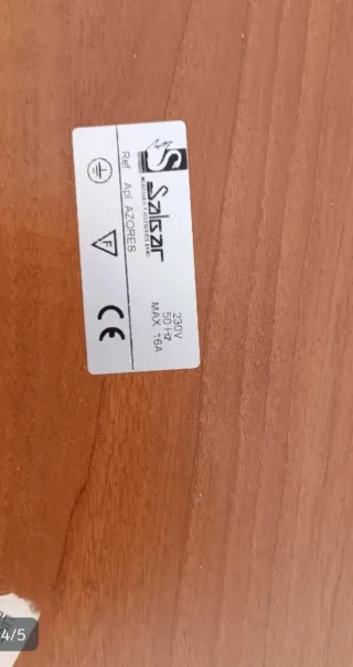 Mueble de baño con espejo