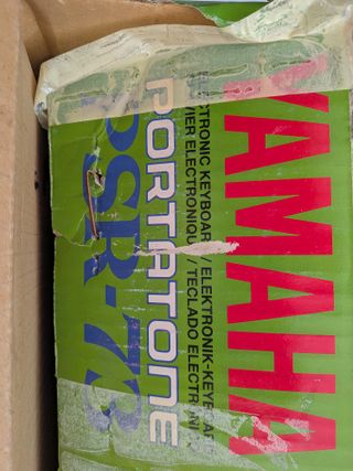 Teclado Yamaha PSR-73 Portatone