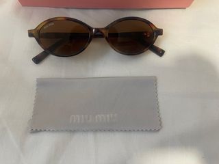 Gafas de sol Miu Miu Tortoise
