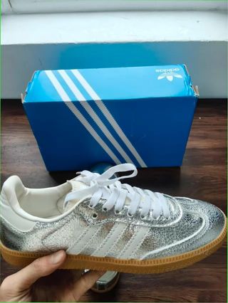 Adidas Samba OG Plata Talla 37