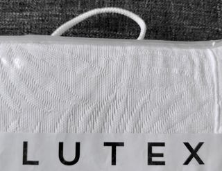 Colcha blanca cama 90-105 (A ESTRENAR)