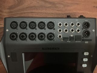 Allen & Heath CQ-12T Mezclador Digital