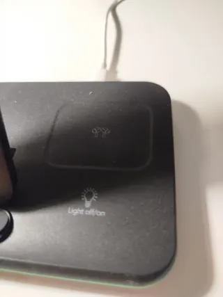 Cargador Triple para iPhone y Apple Watch