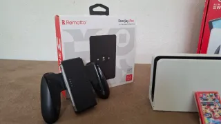 Nintendo Switch OLED + Mario Kart + Volantes