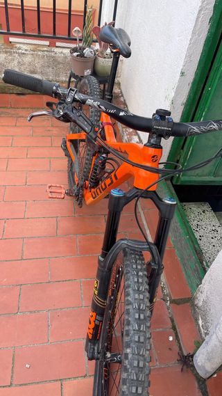 Bicicleta MTB Ghost Naranja
