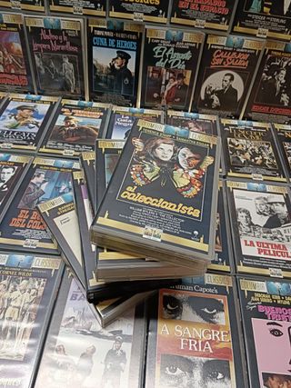 mas de 60 películas en VHS , clasicos, columbia Clasica