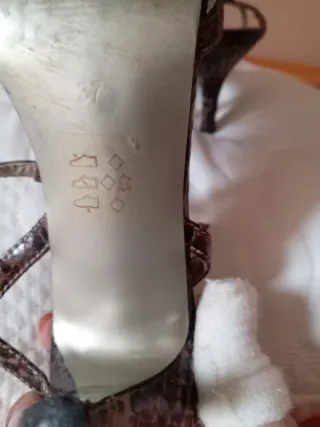 Sandalias serpiente mujer