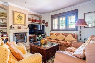 Chalet en venta en Gelves